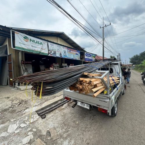 Toko Material Bangunan di Kasokandel Desa Gunung Sari